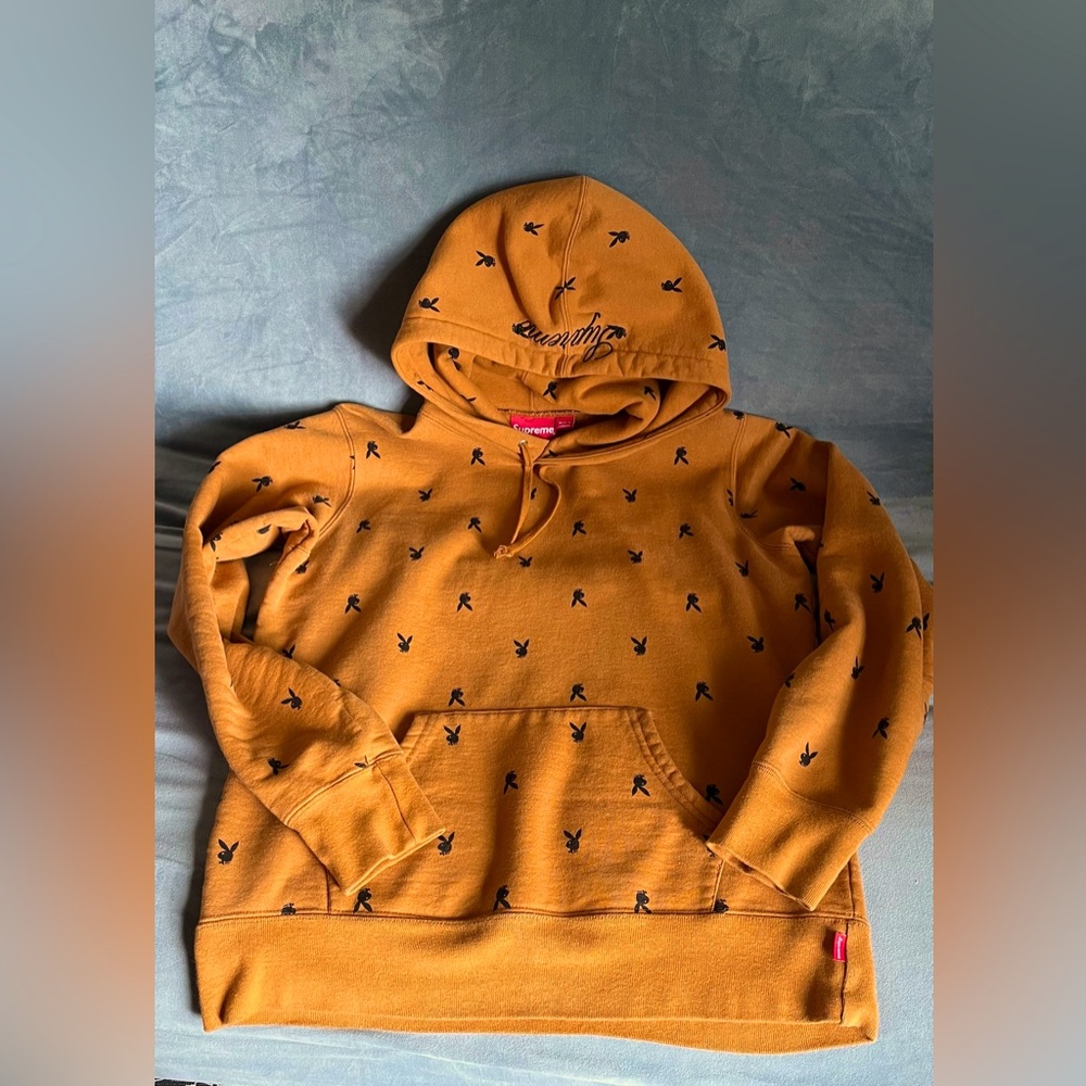 Supreme Hoodie